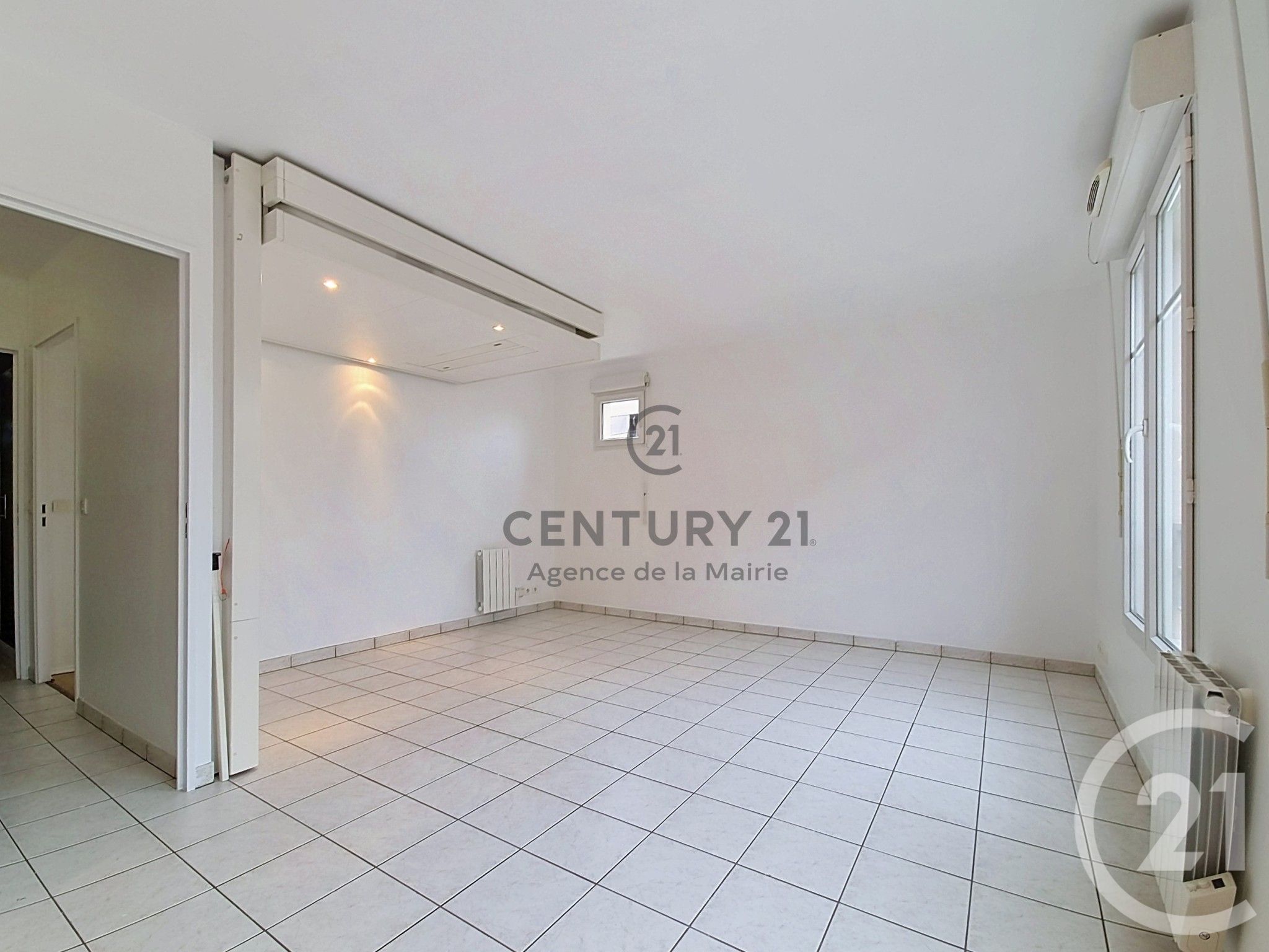 Flat Rue Verrollot / Rue Verollot in Ivry-sur-Seine
