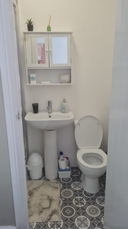 Room Handsworth Road in Sheffield