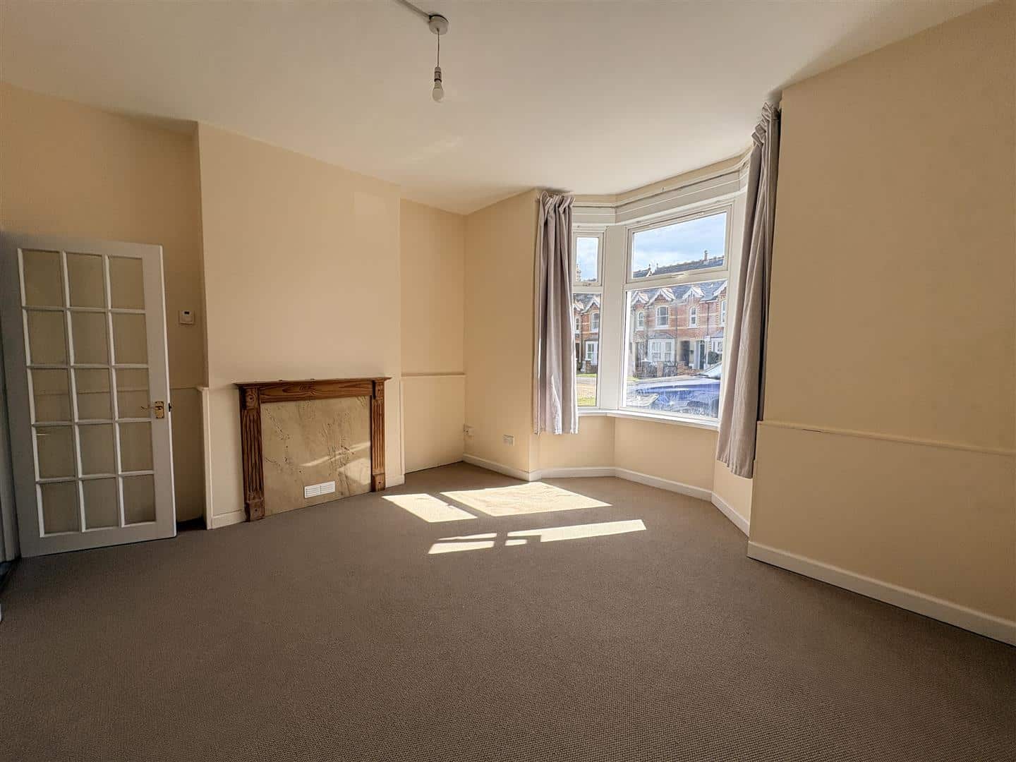 Flat King's Avenue in Chichester