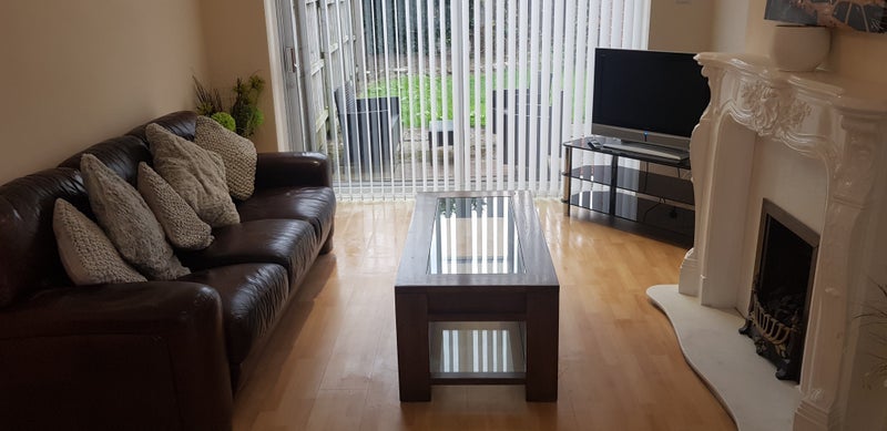 Room West Farm Avenue in North Tyneside