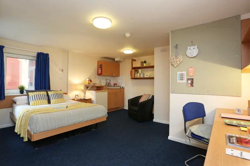 Room Woodgate in Charnwood