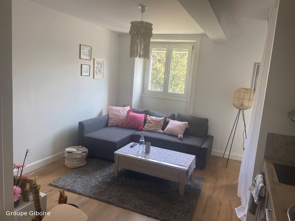 Flat Rue Maréchal Joffre in Rennes