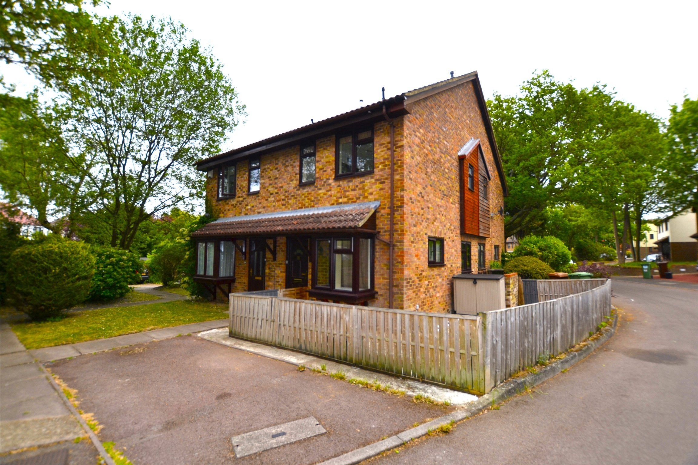 House Oaklands Way in Greater London