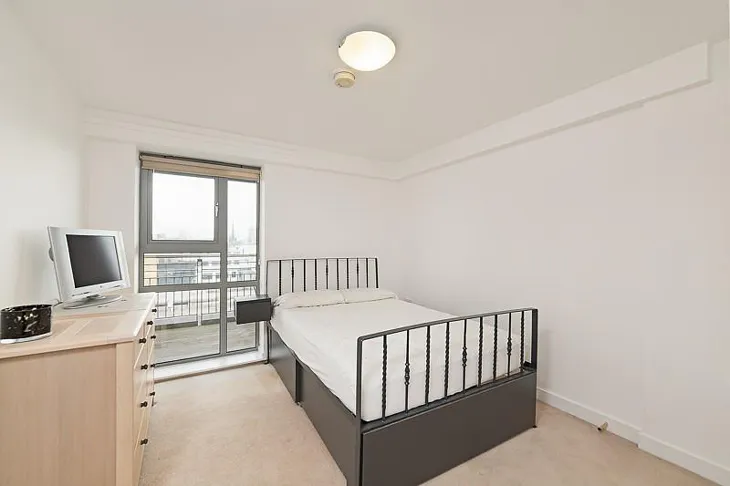 Flat Wilton Road in City of Westminster