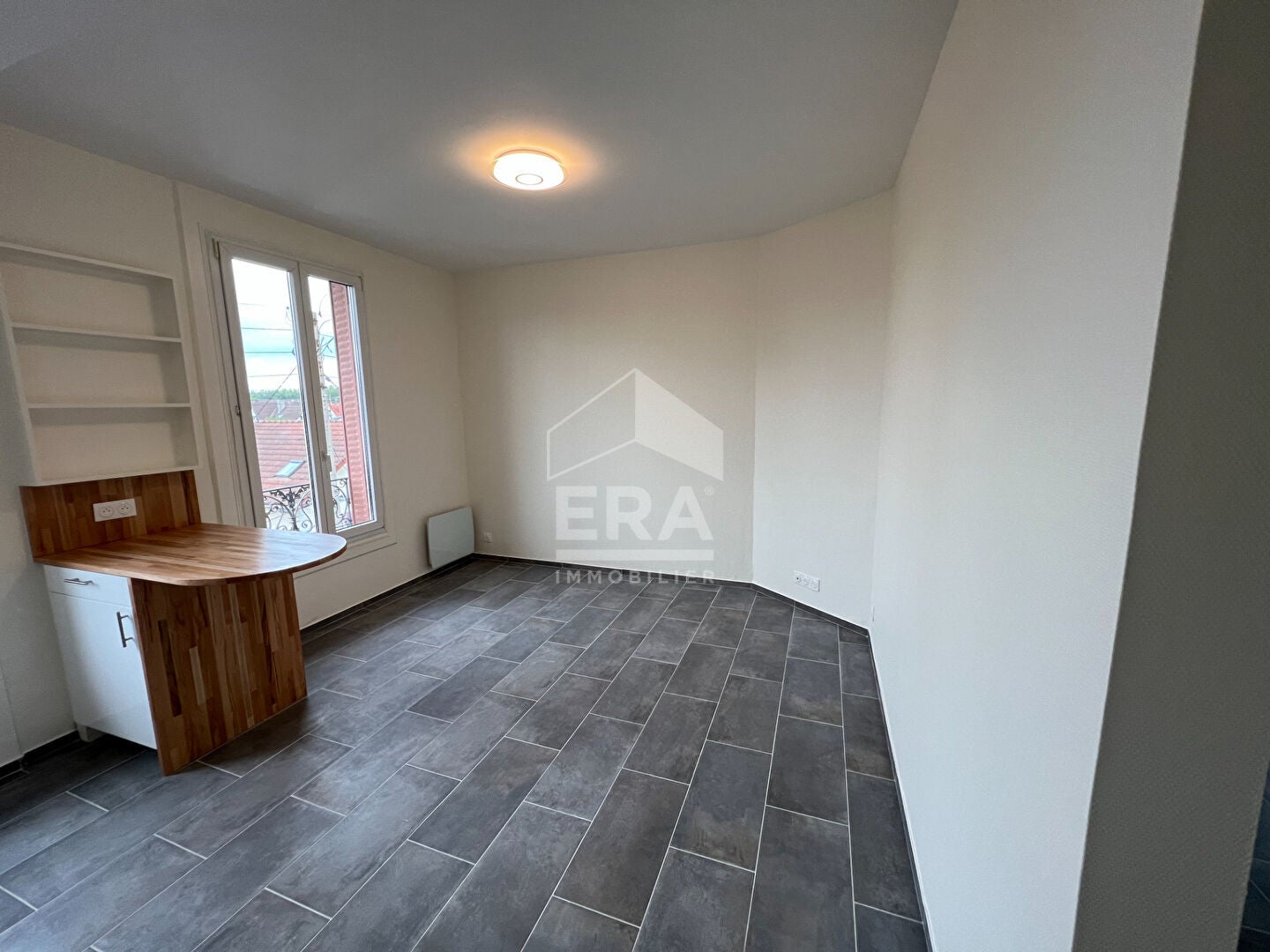 Flat Rue Jules Auffret in Neuilly-sur-Marne