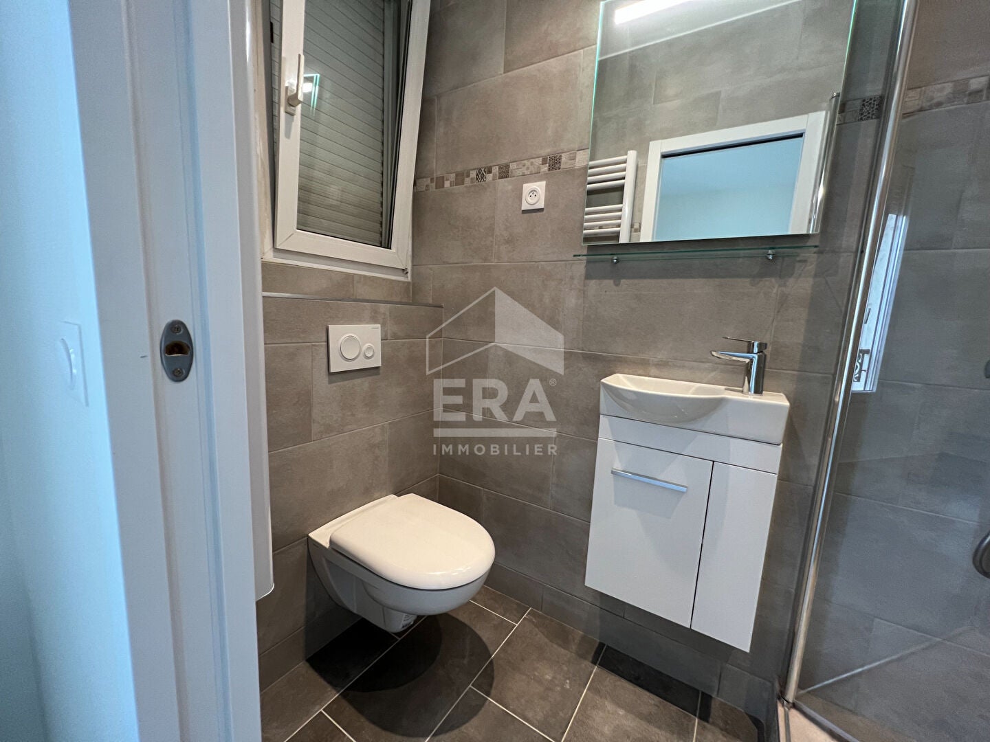 Flat Rue Jules Auffret in Neuilly-sur-Marne