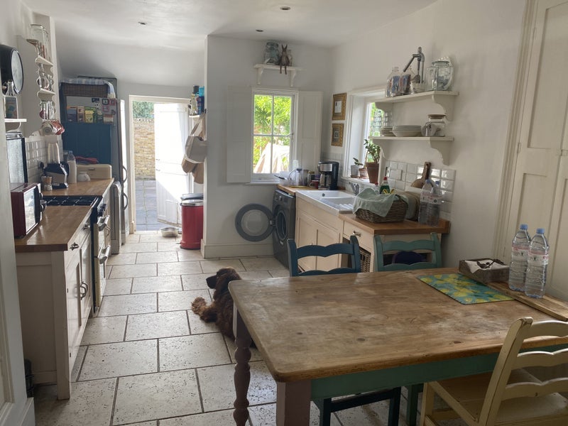 Room Friston Street in Greater London