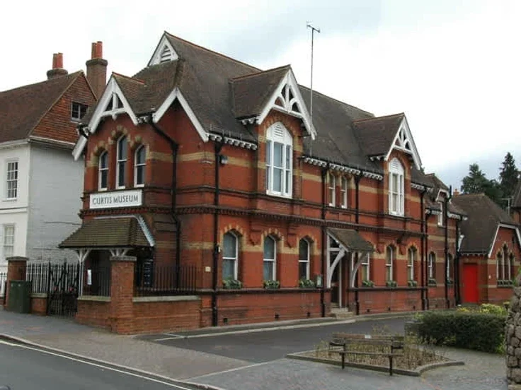 House Link Road in East Hampshire