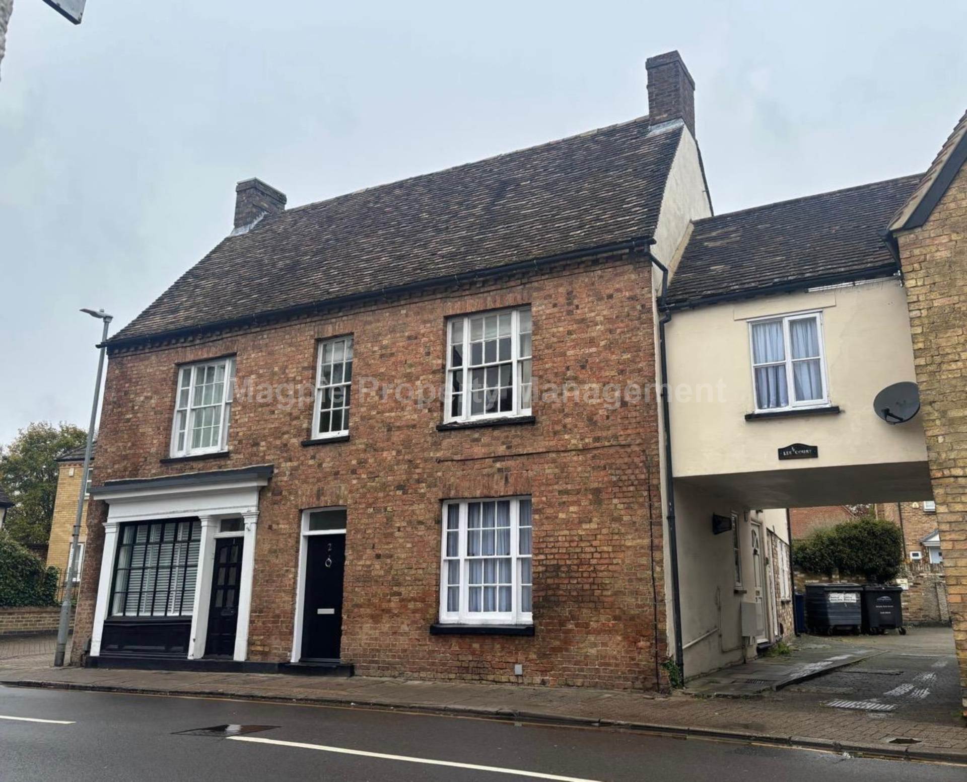 House St Mary's Street in Huntingdonshire