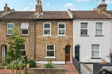 House Newbury Road in London