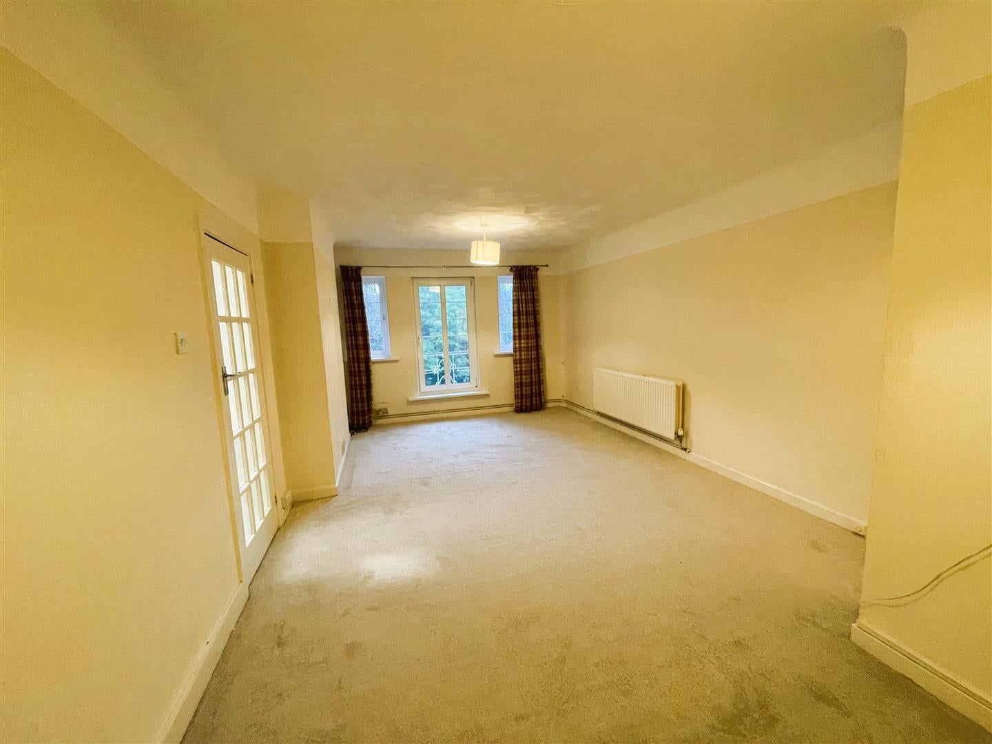 Flat Hulse Road in Southampton