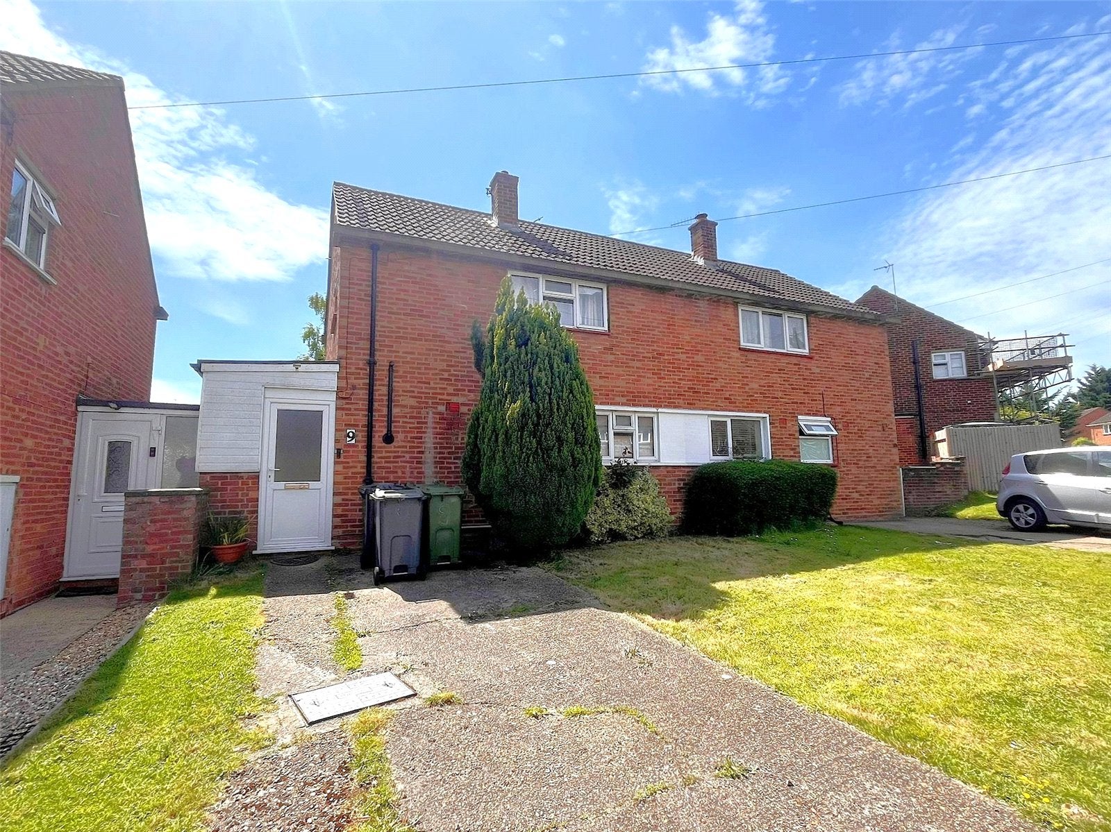 House Homestall in Guildford