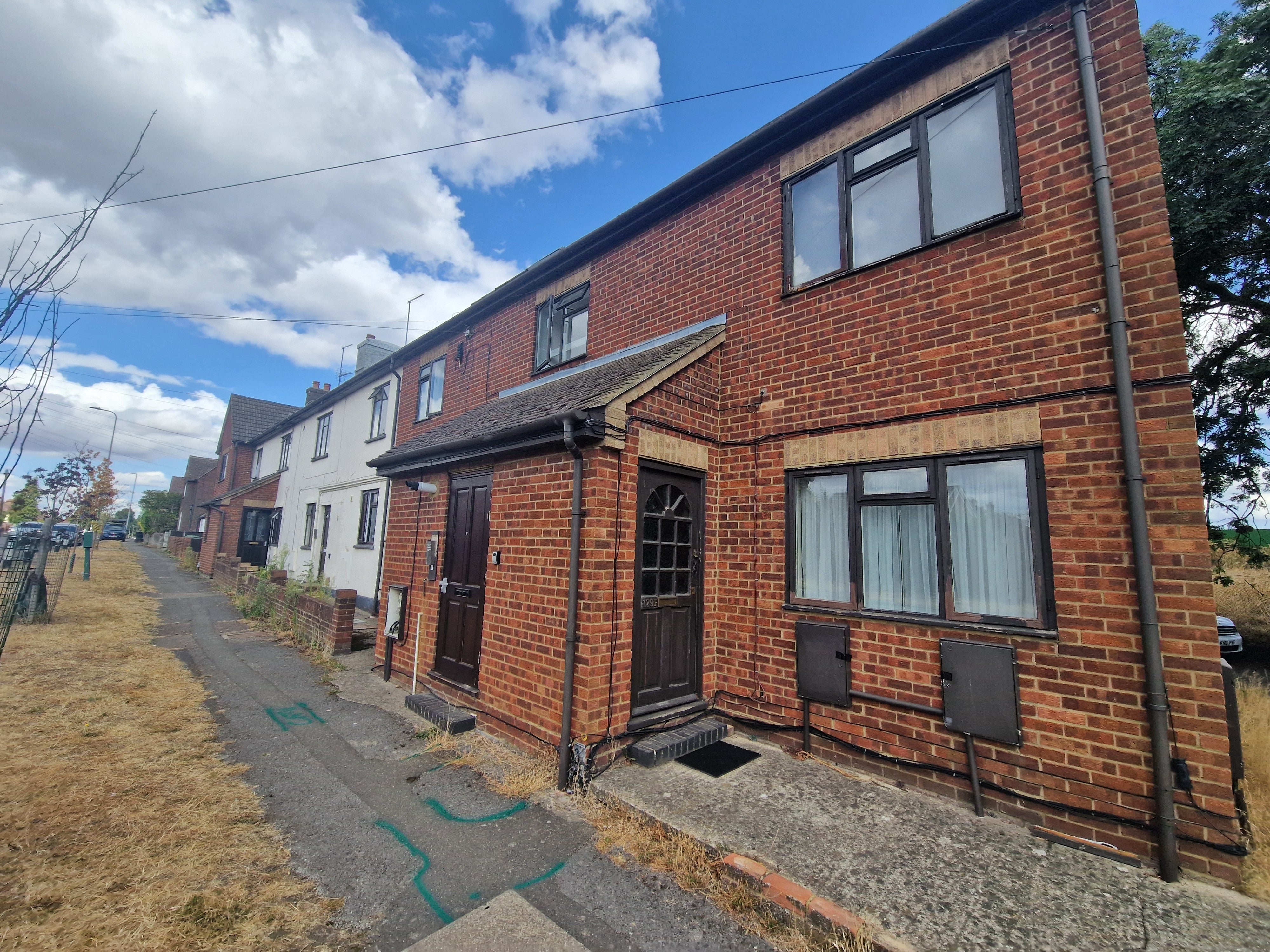 Flat Radlett Road in St Albans