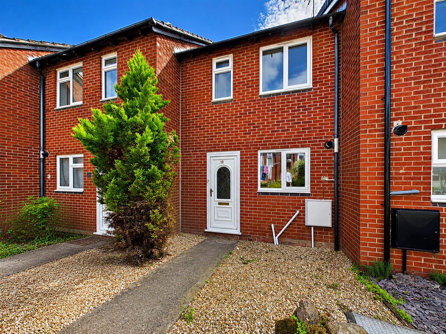 House Ravenscourt Walk in Shrewsbury