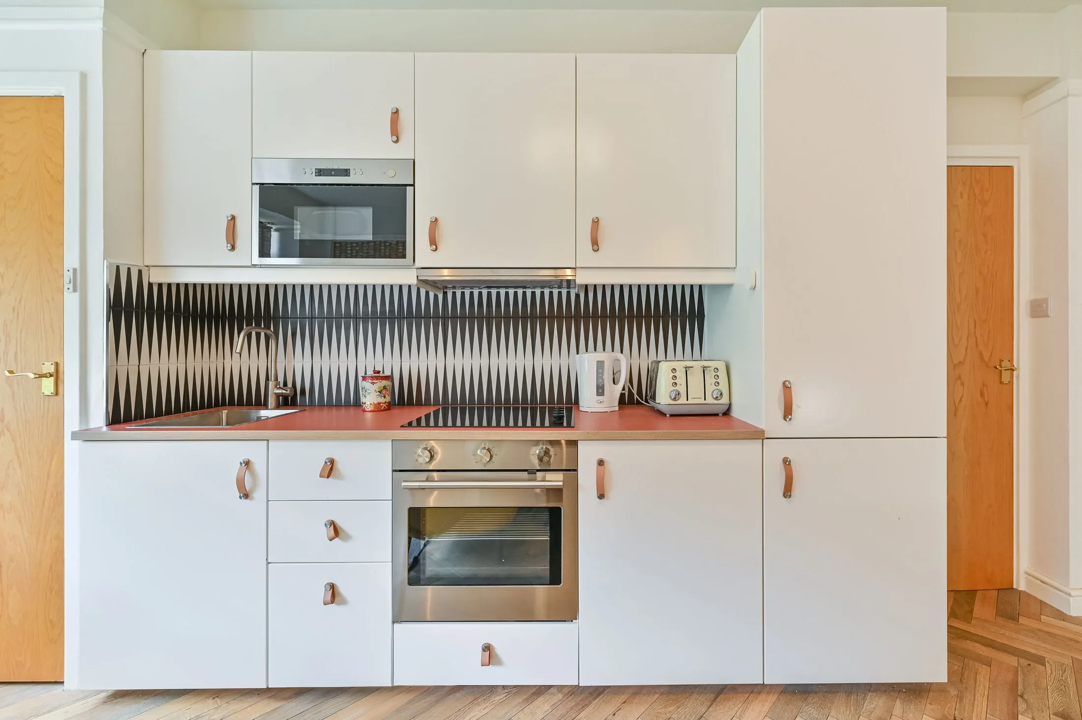 Flat Shackleton Close in Greater London
