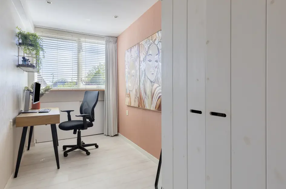 Tussenwoning te koop: Biesbos 22, Honselersdijk