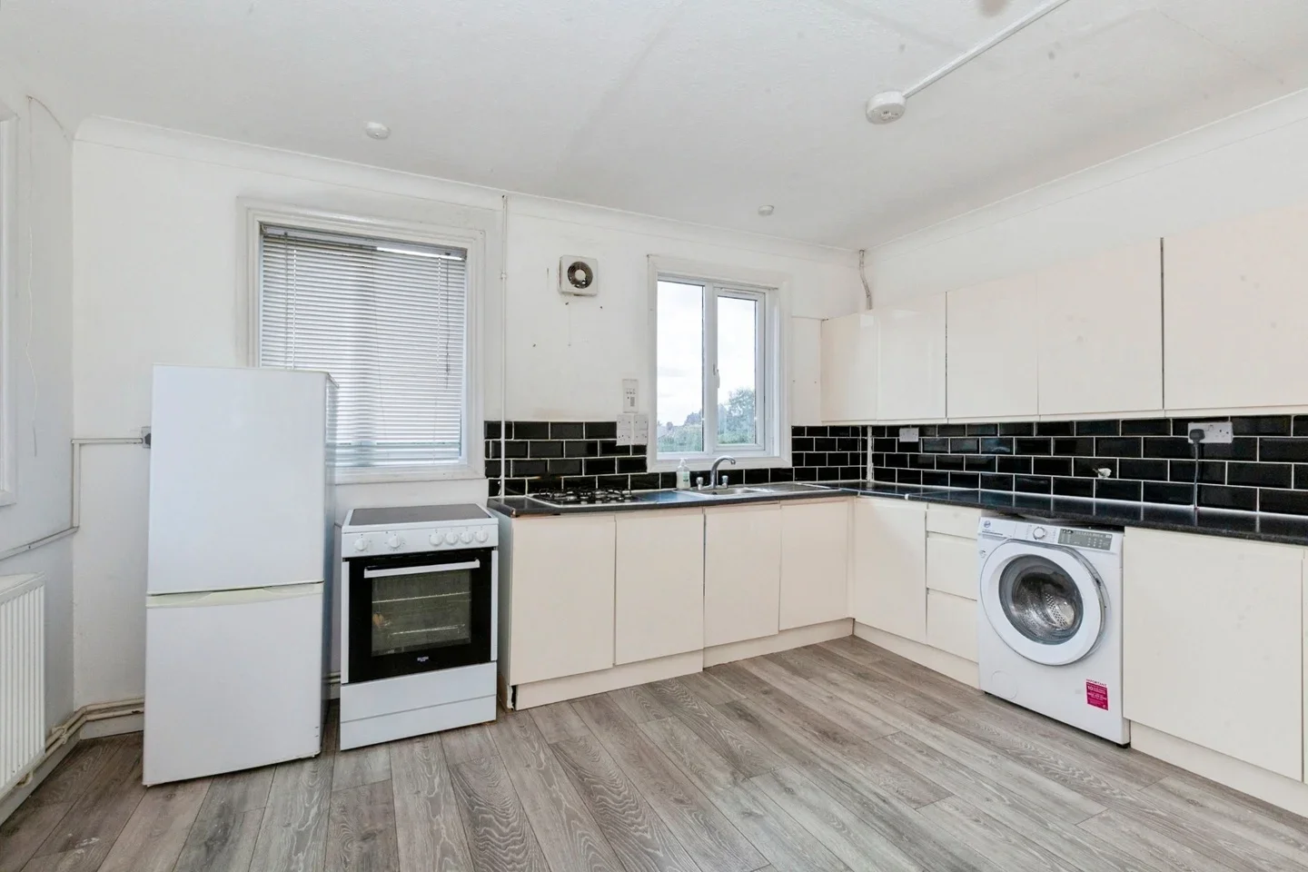 Flat Bath Road in Slough