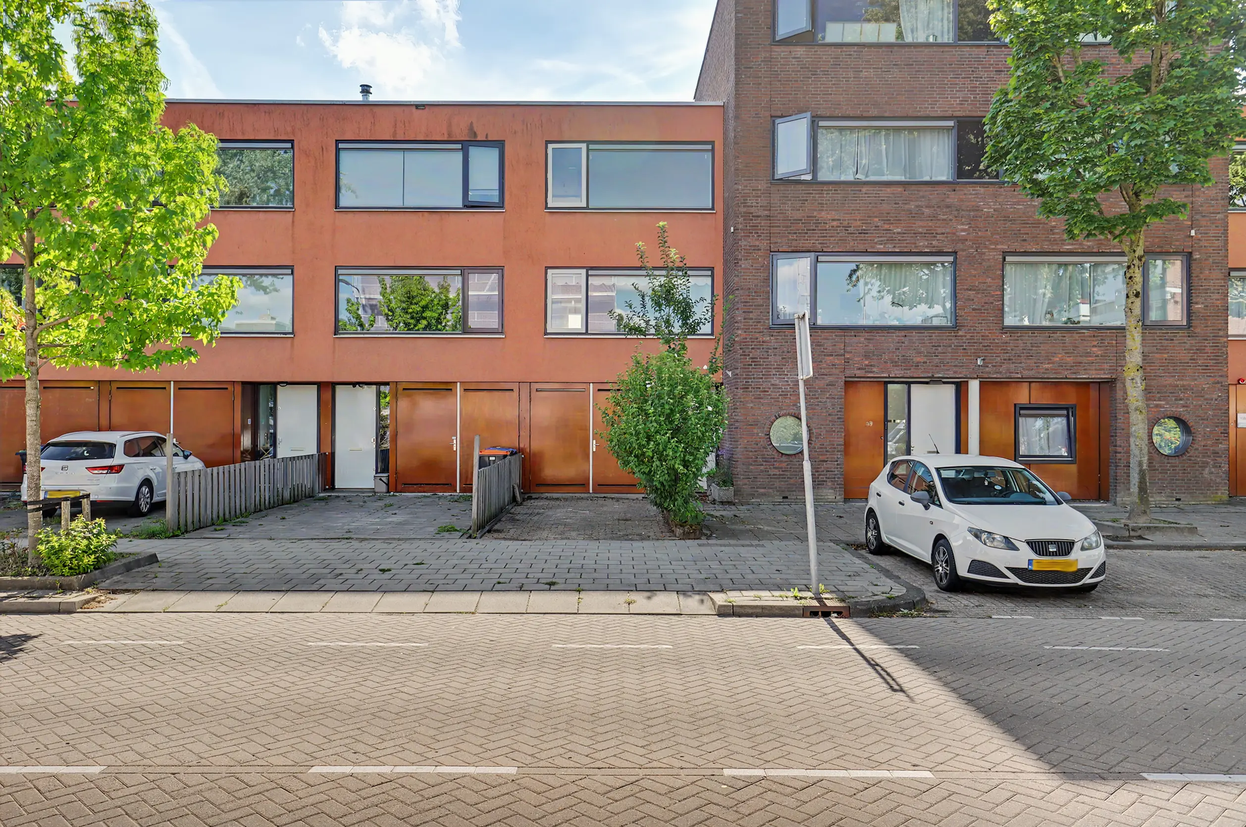 Huis Kort-Ambachtlaan 26 K in Zwijndrecht