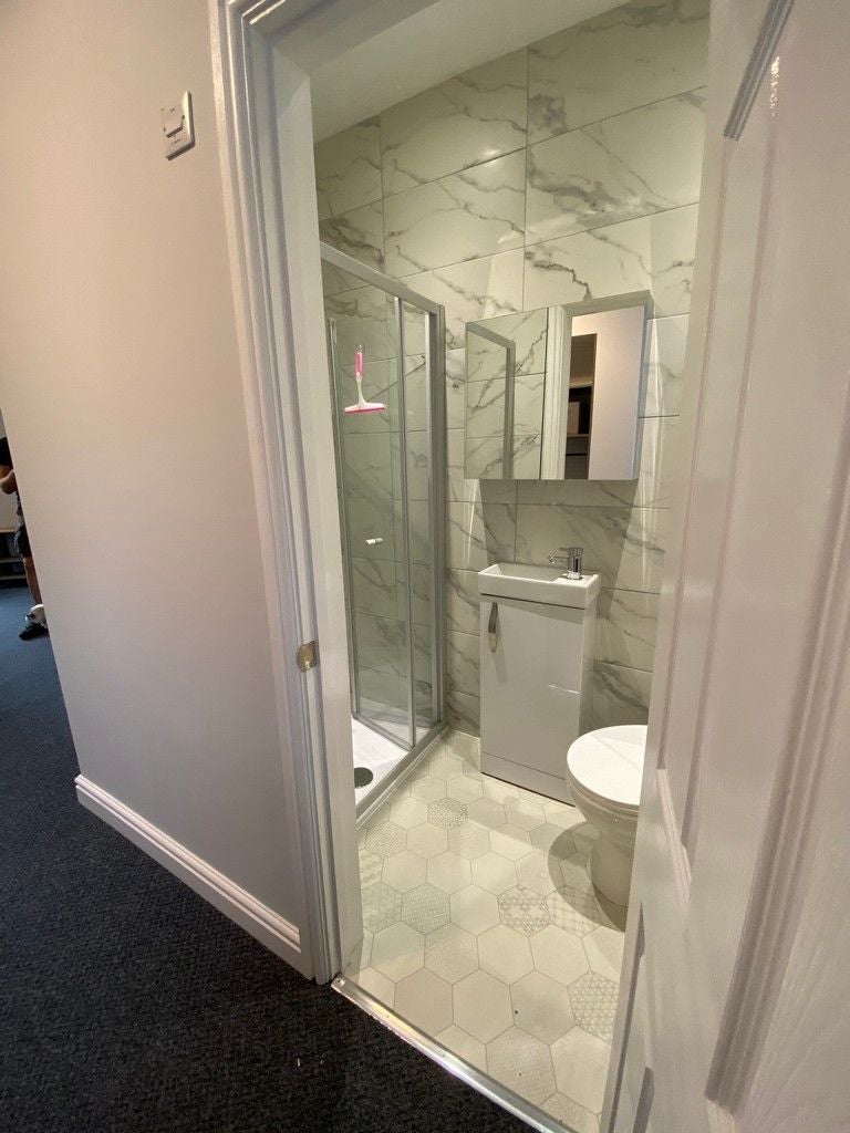 Room Newland Avenue in Hull