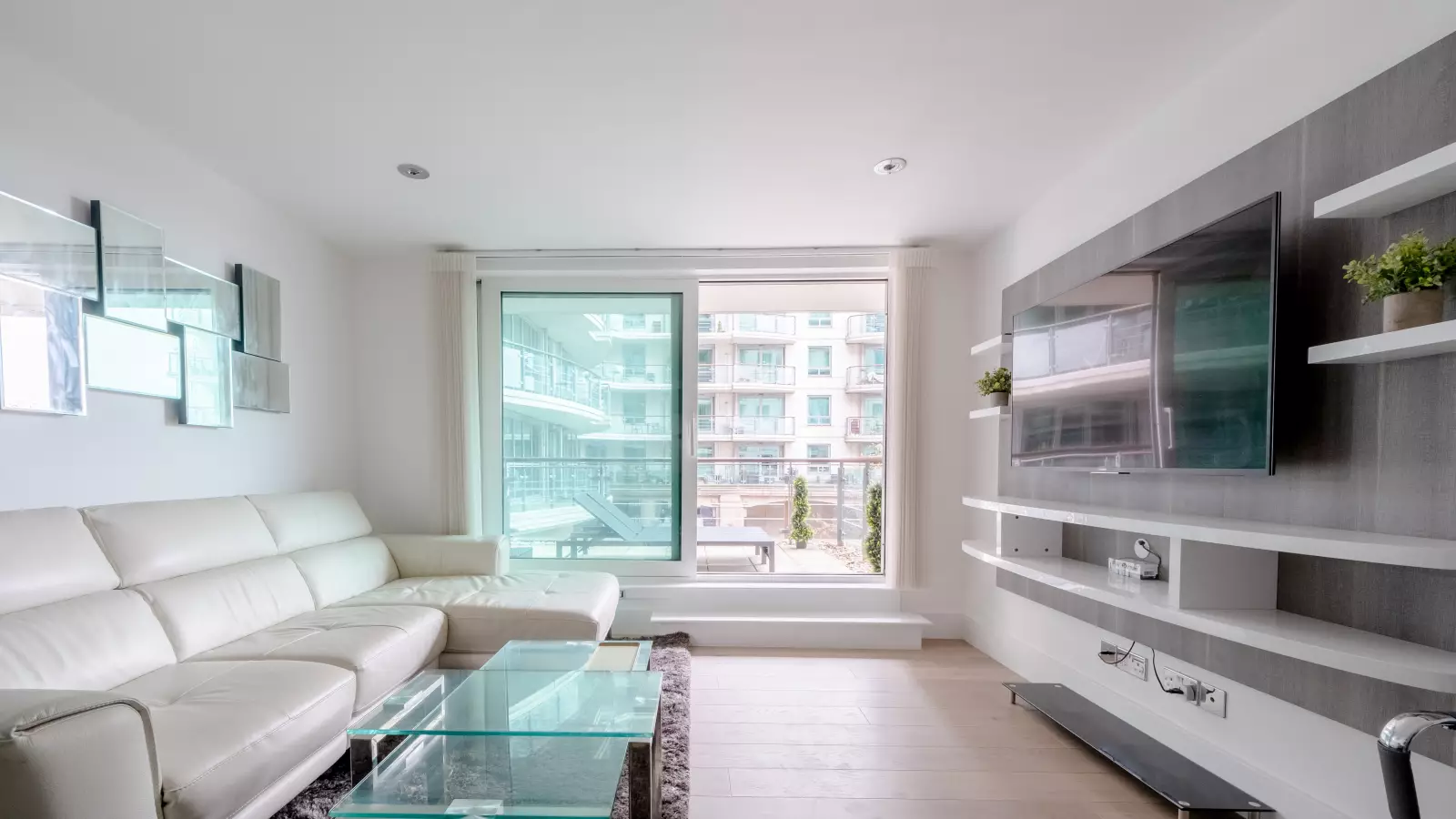 Flat Wandsworth Road in Greater London