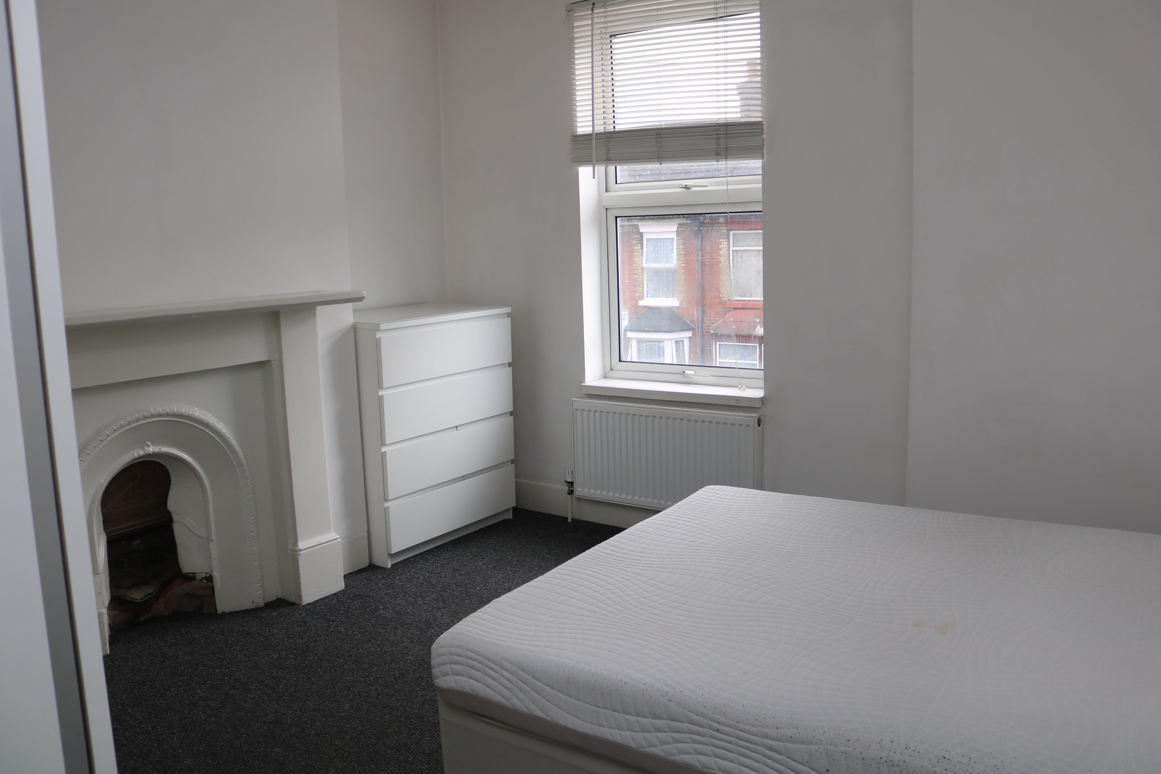 Room Holland Road in Maidstone