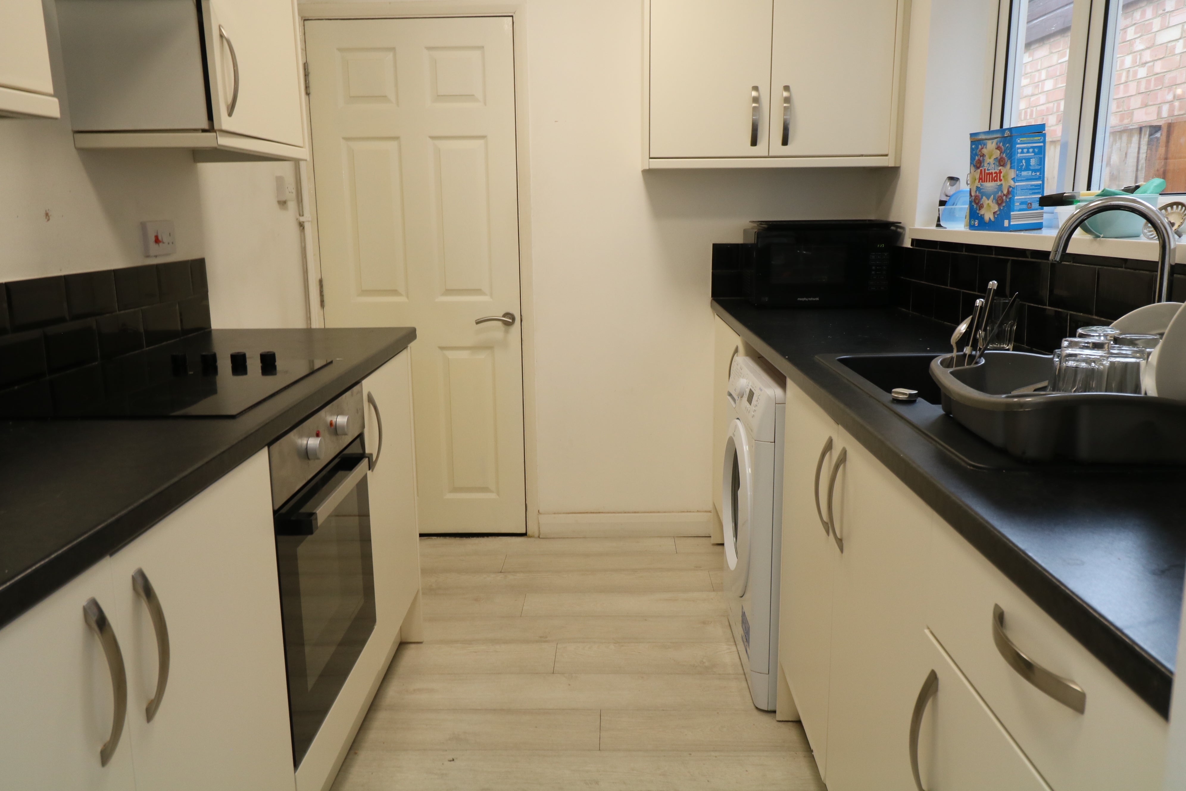 Room Holland Road in Maidstone