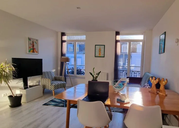 Appartement Rue du Faubourg de Roubaix à Lille