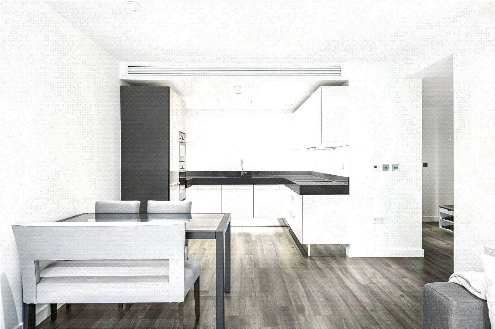 Flat Alie Street in Greater London