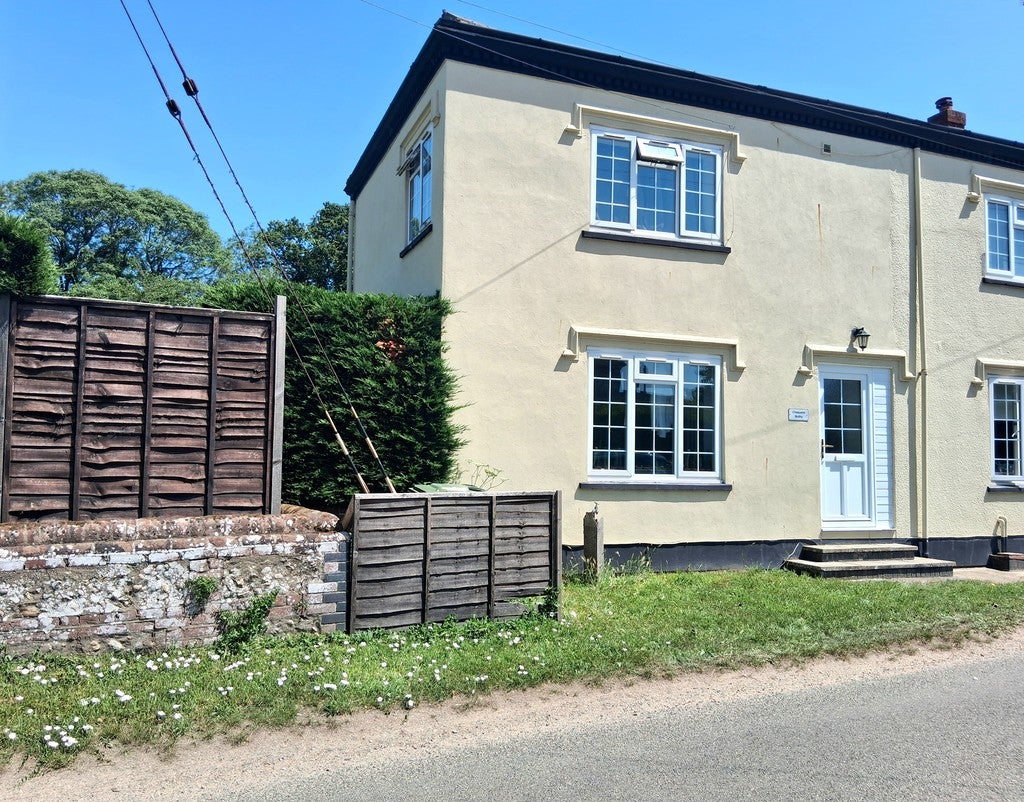 Flat Dunham Road in Breckland District