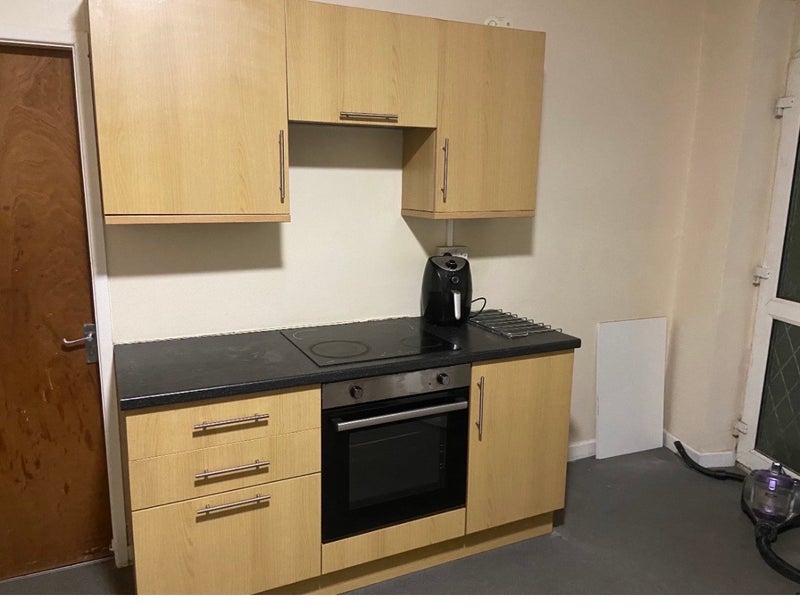 Room Painthorpe Lane in Wakefield