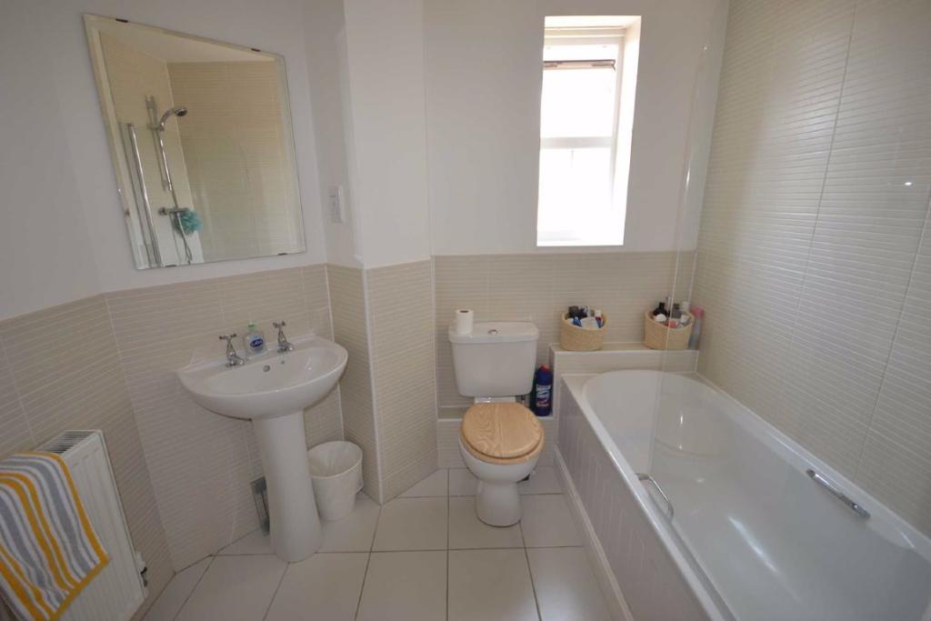Flat Howards Way in Northampton