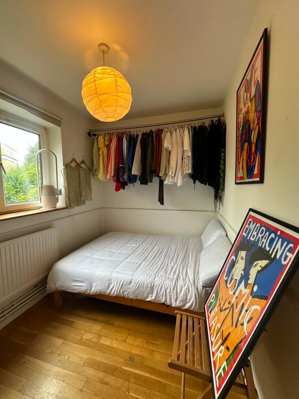Room Approach Road in Greater London