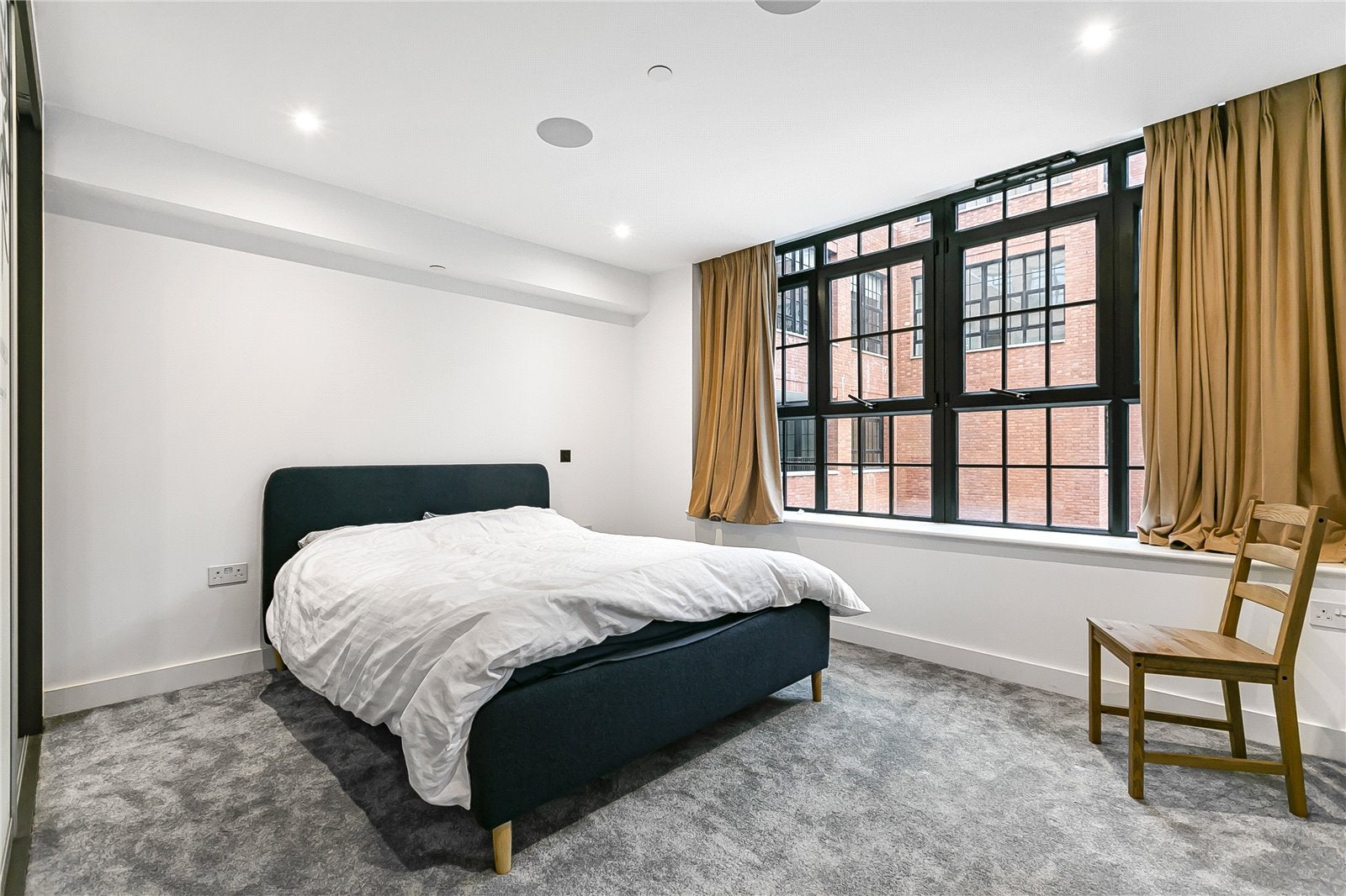 Flat New Tannery Way in Greater London
