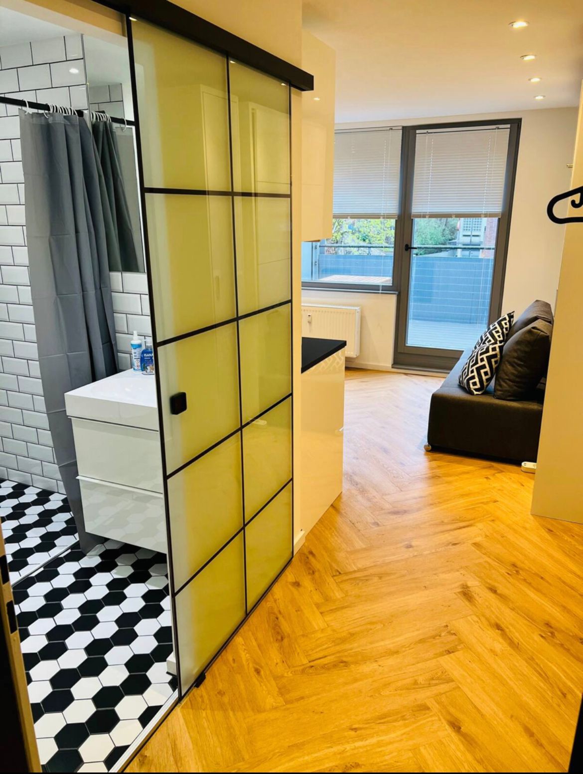 Wohnung Aachener Straße in Köln