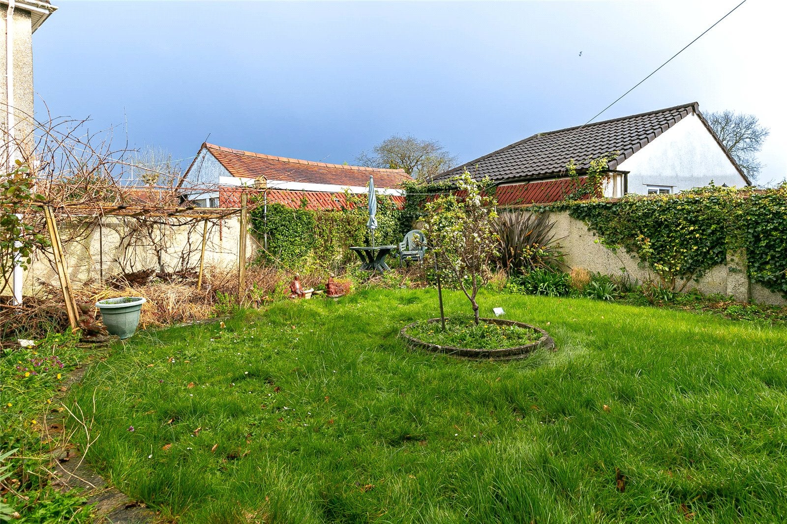Flat Elm Park in Bristol