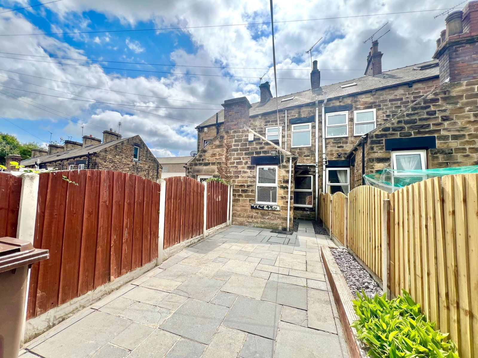 House Caxton Street in Barnsley