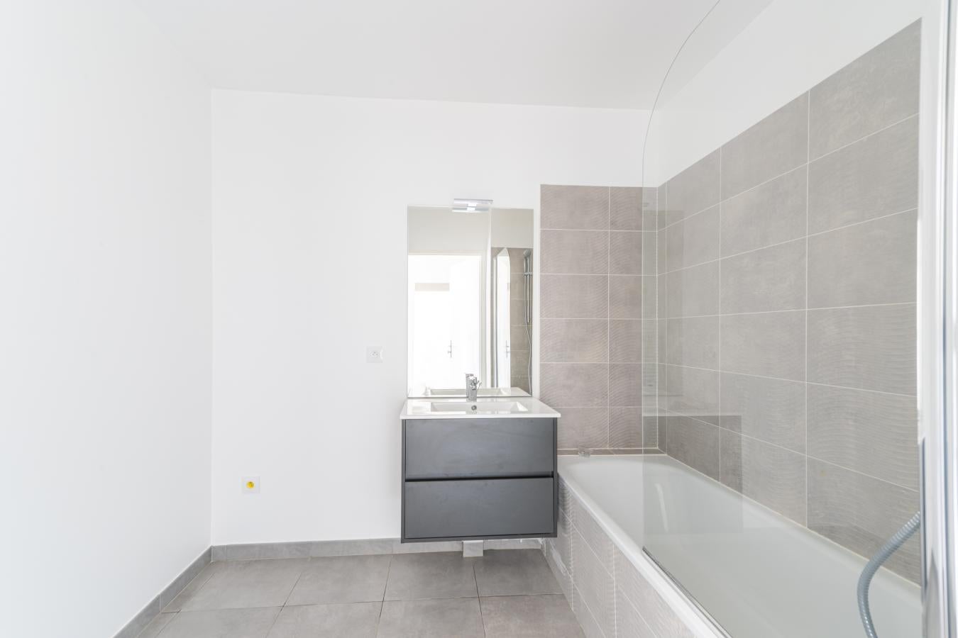 Appartement Avenue Aristide Briand à Le Blanc-Mesnil