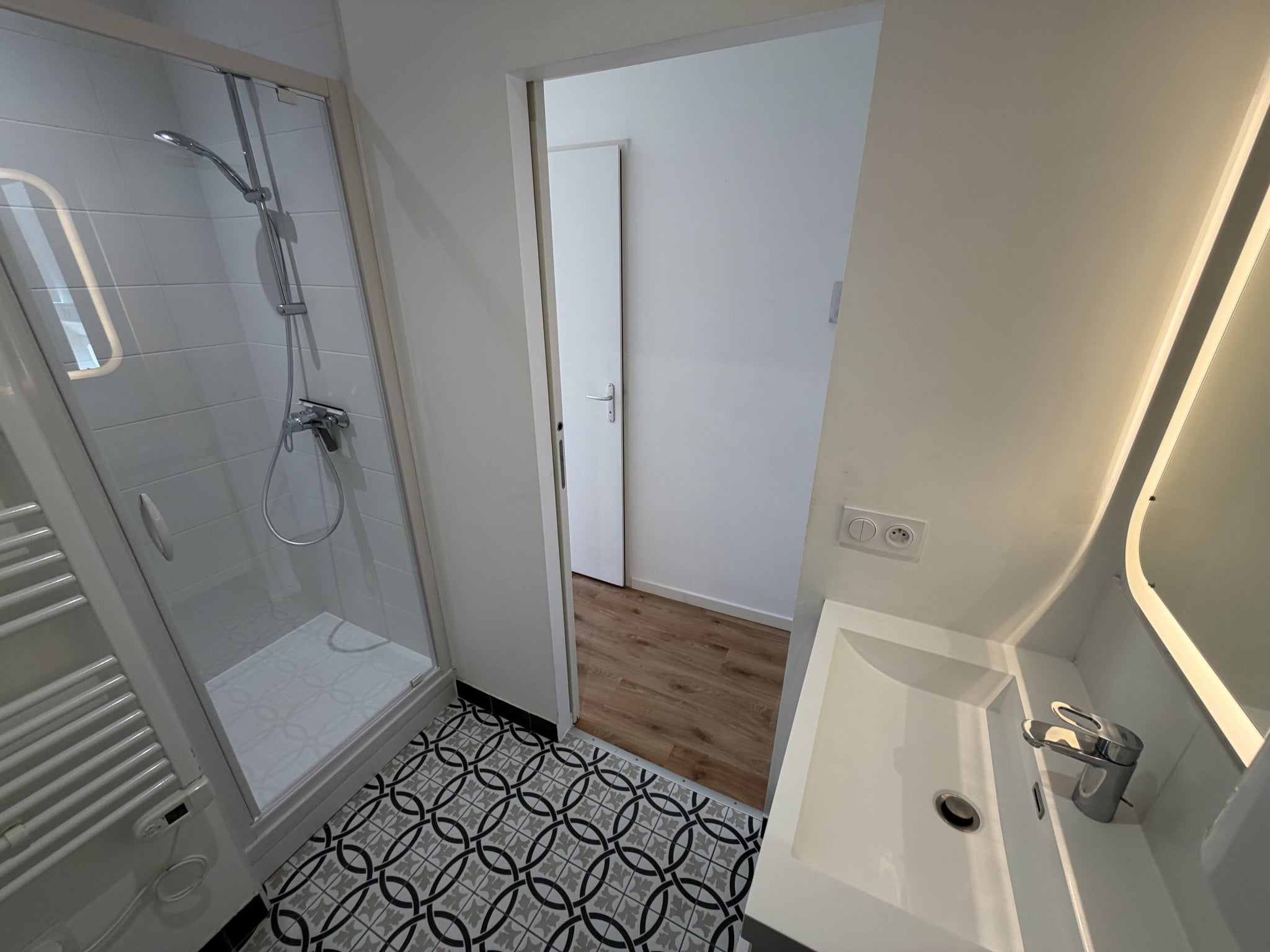 Flat Rue Maubec in Bordeaux