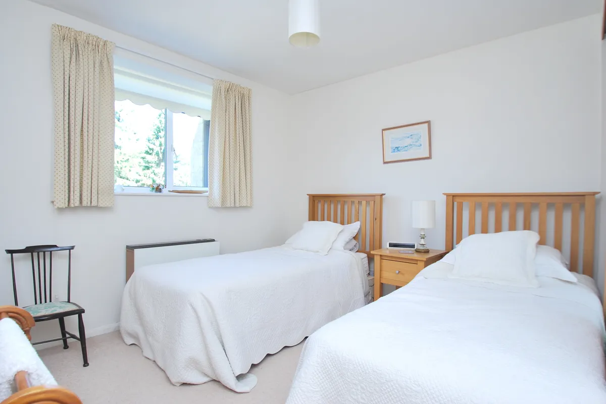 Flat Beckford Road in Bath