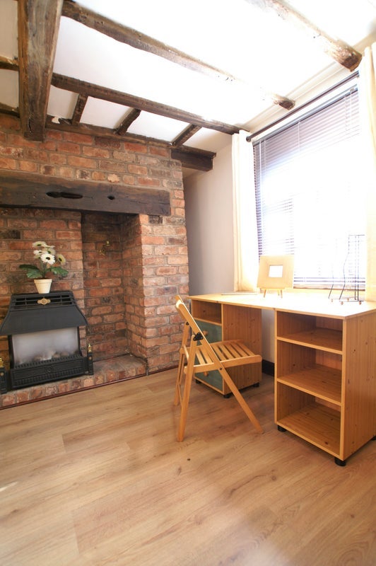 Room Waterloo Road in Telford
