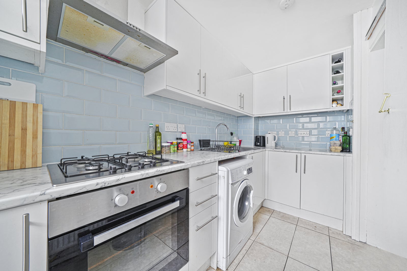 Flat Eden Grove in Greater London