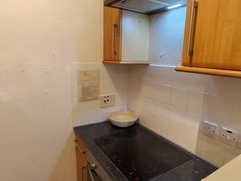 Flat Watson Crescent in City of Edinburgh
