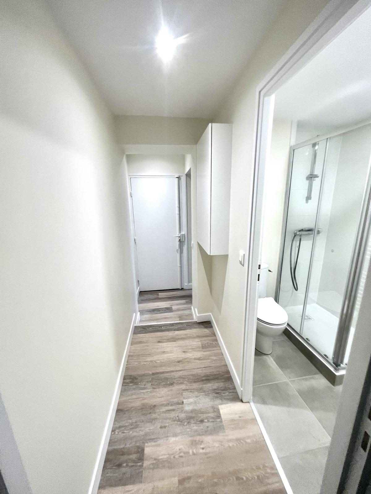 Flat Rue du Faubourg Saint-Martin in Paris