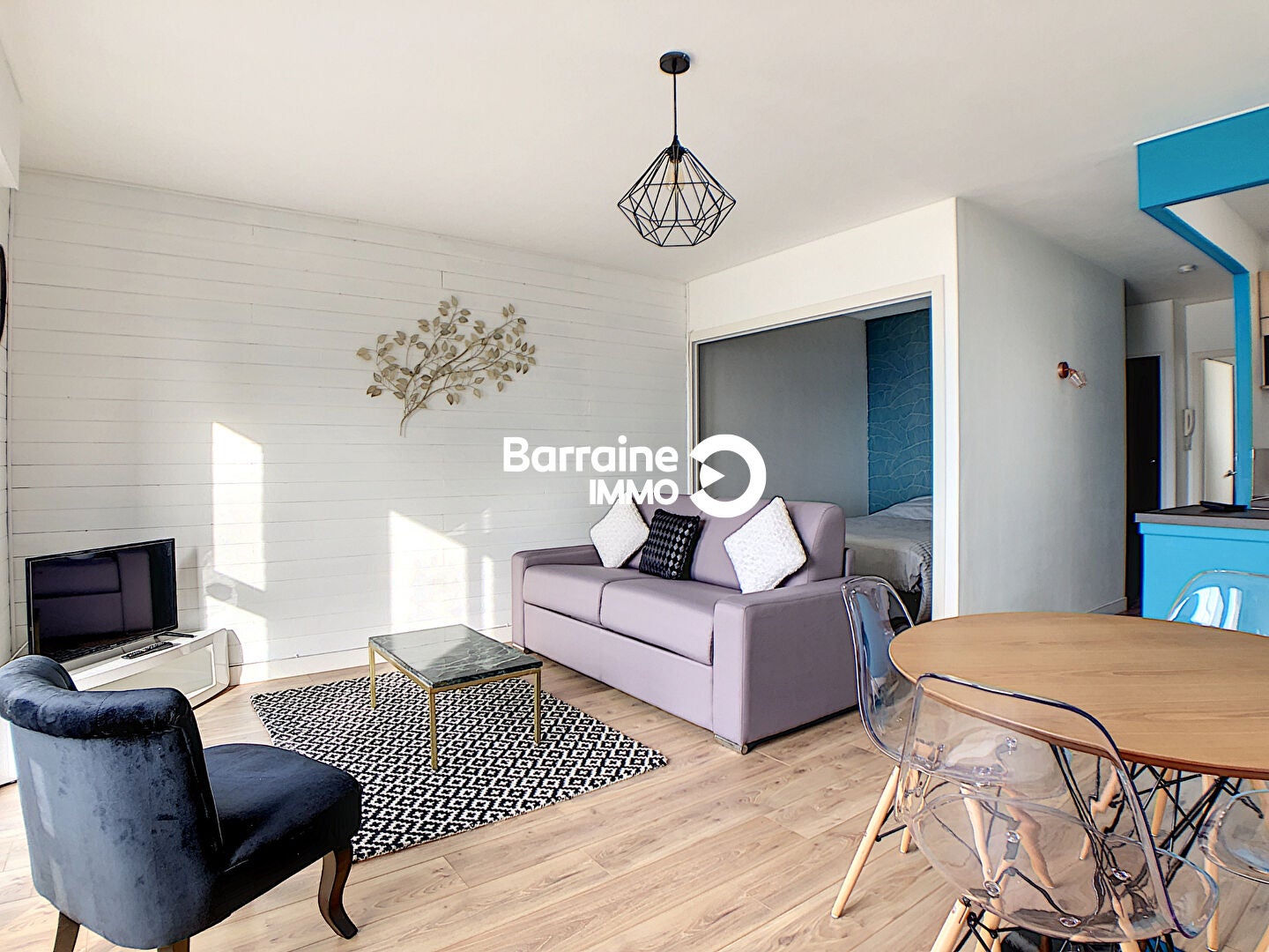 Flat Rue Marie Dorval in Lorient