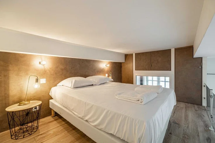 Appartement Place Garibaldi à Nice