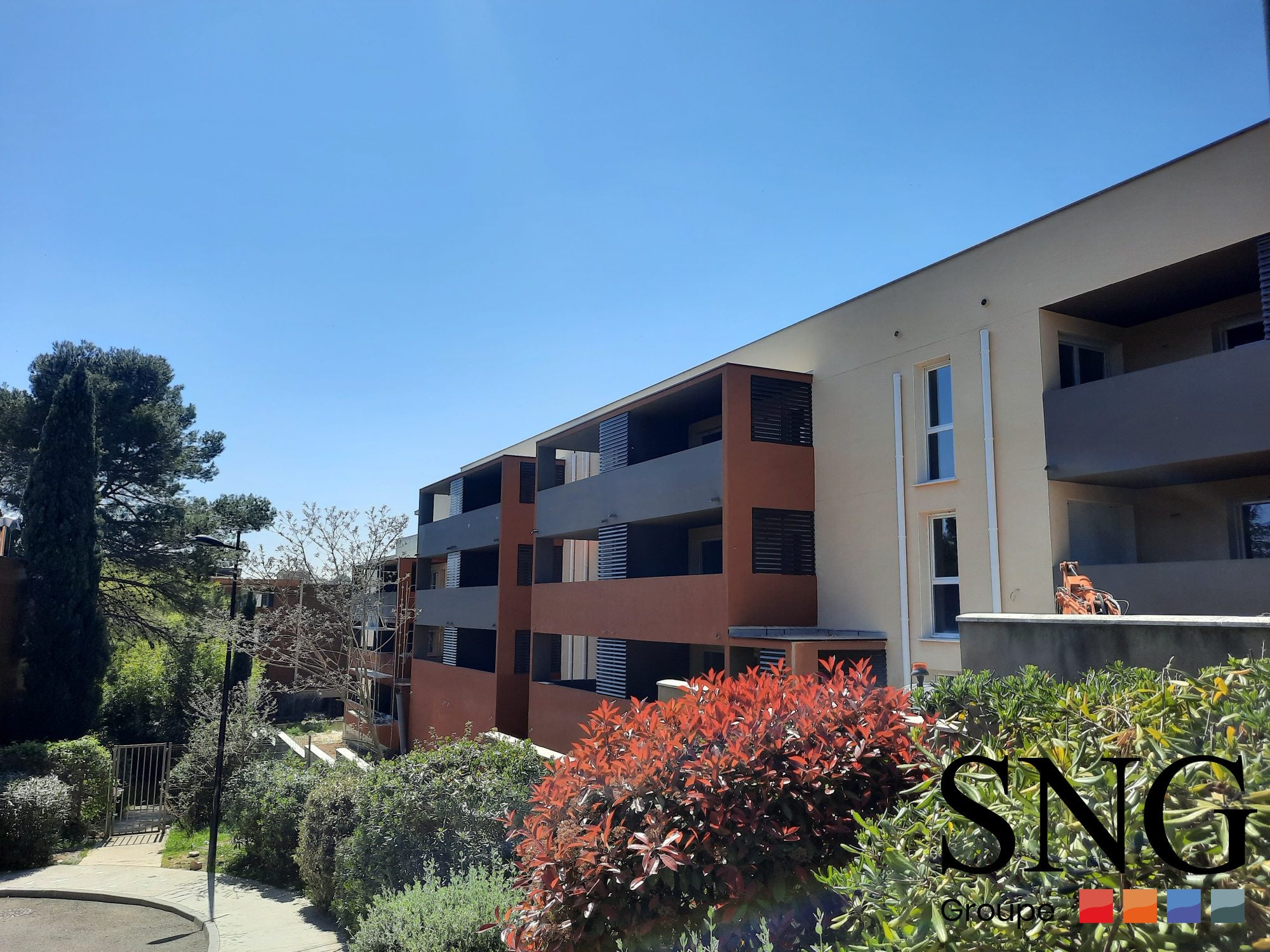 Appartement Avenue Monseigneur Robert Dalverny à Nîmes