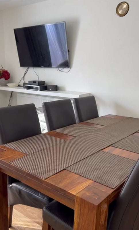 Room Glasse Close in Greater London