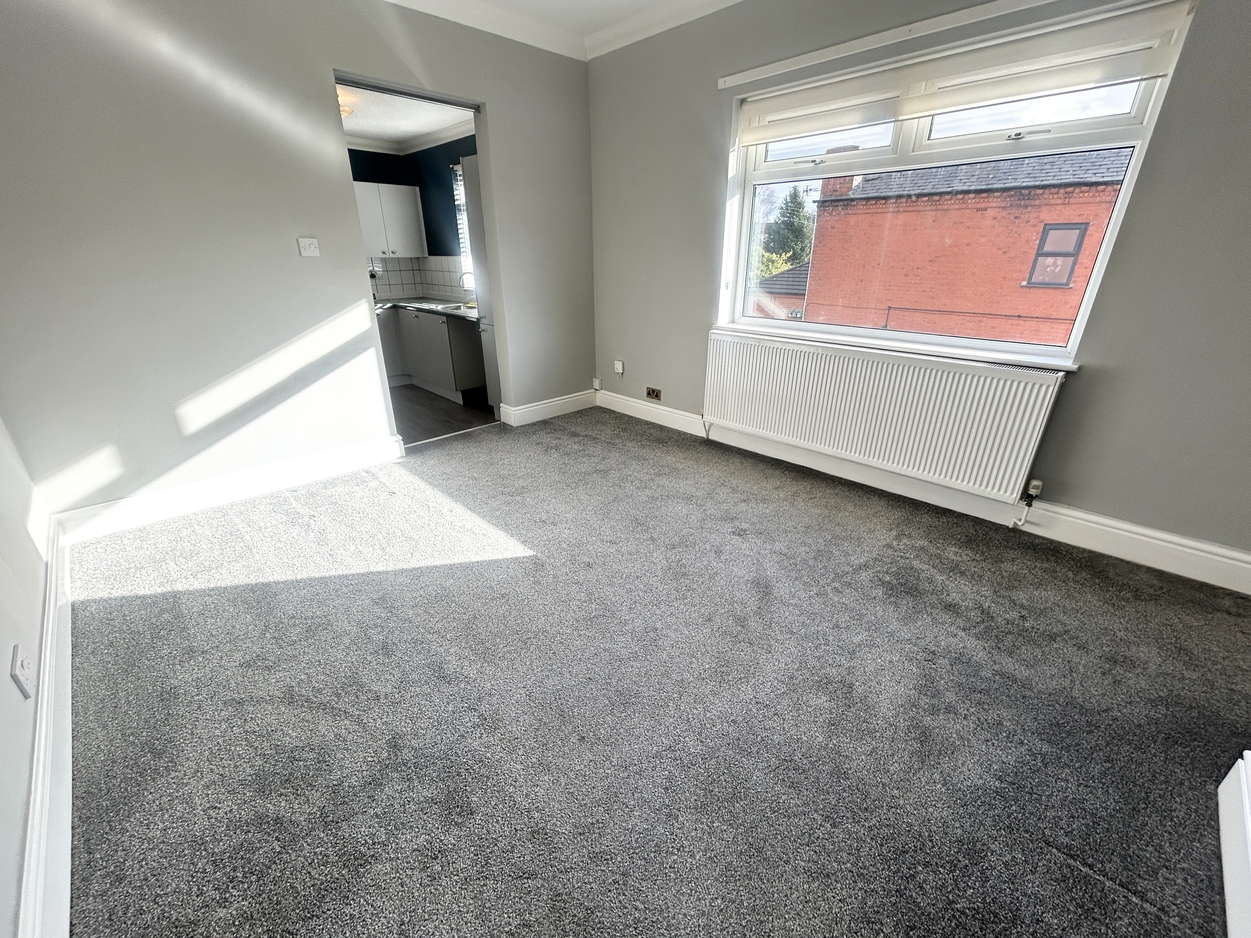 Flat Blackleach Drive in Salford