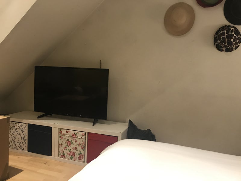 Room Meads Close in Ingatestone