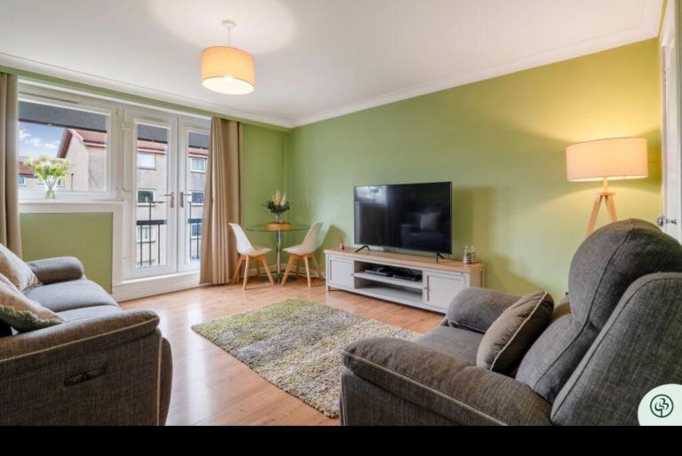 Flat George Street in Paisley